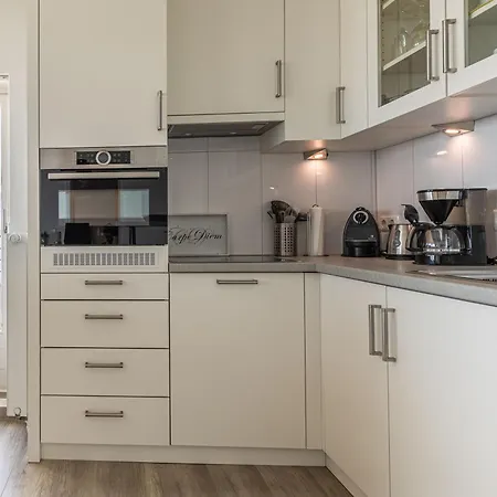 Apartment Trelleborgallee, 212