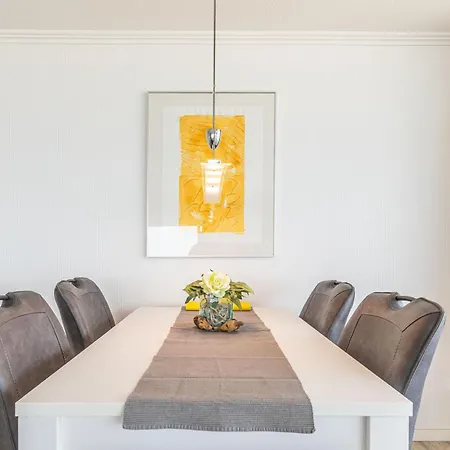 Trelleborgallee, 212 Apartamento *
